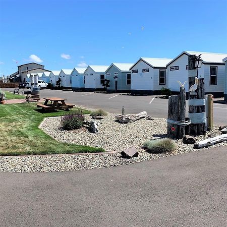 Westport Marina Cottages Экстерьер фото