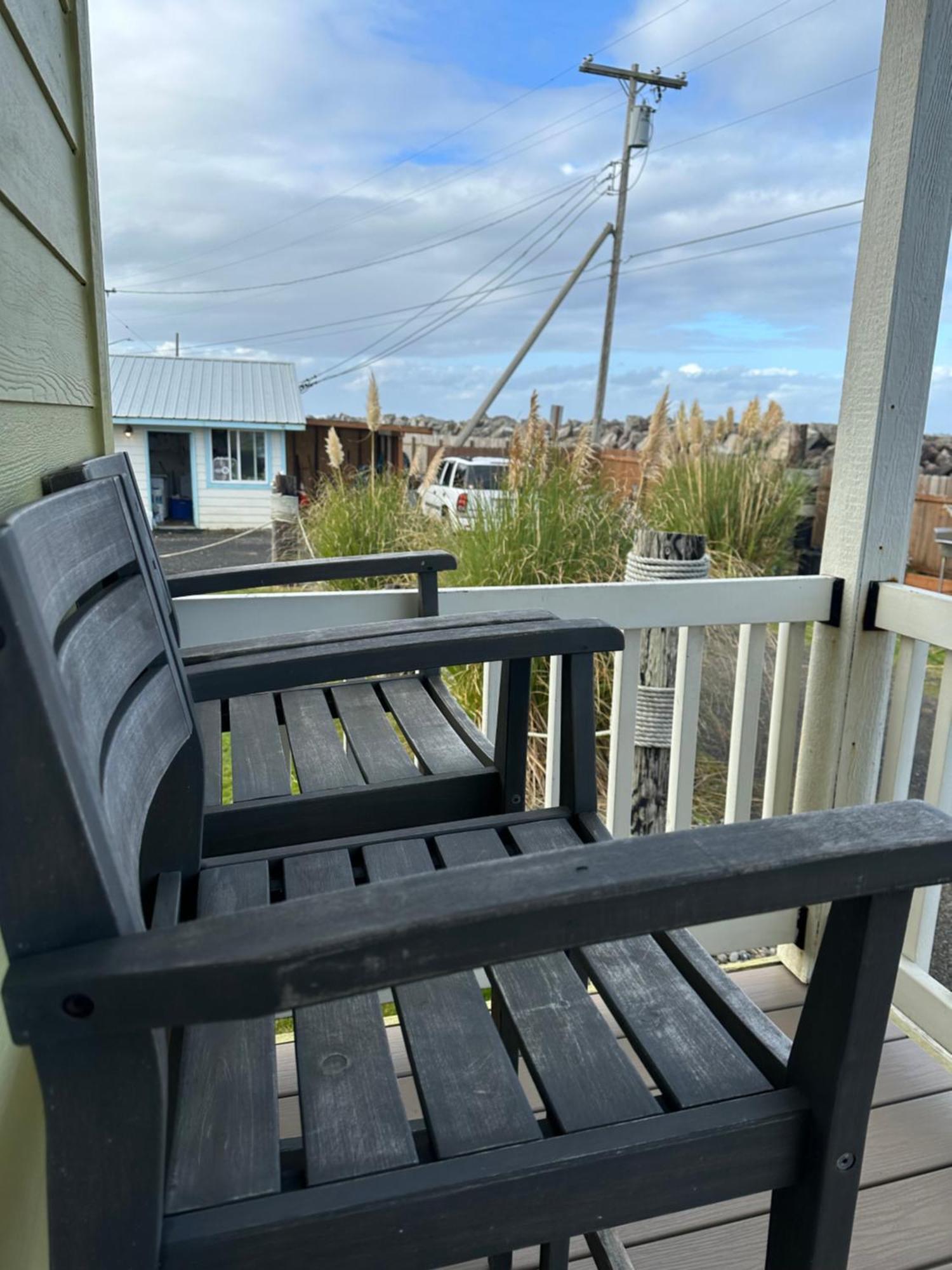 Westport Marina Cottages Экстерьер фото