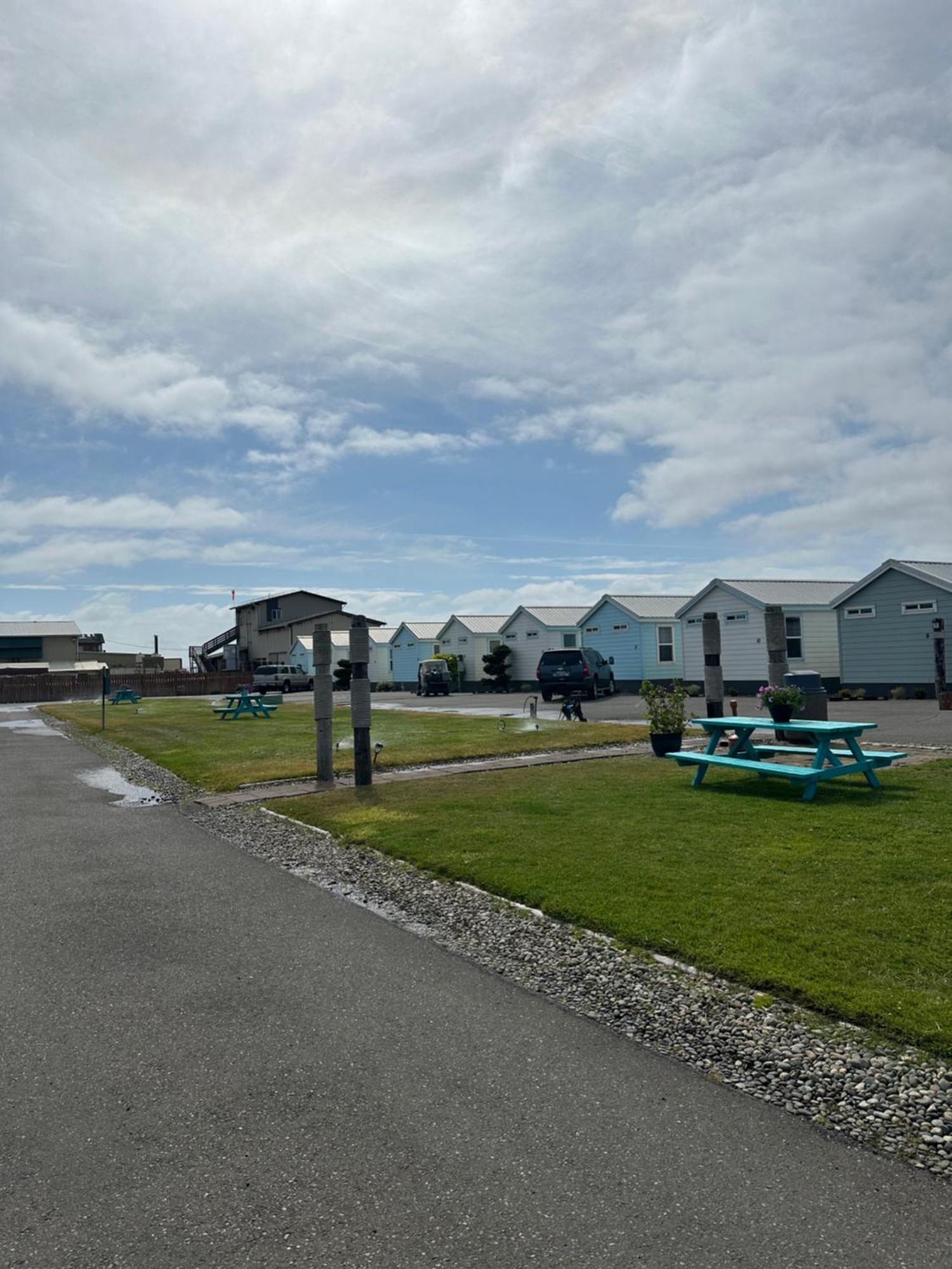 Westport Marina Cottages Экстерьер фото